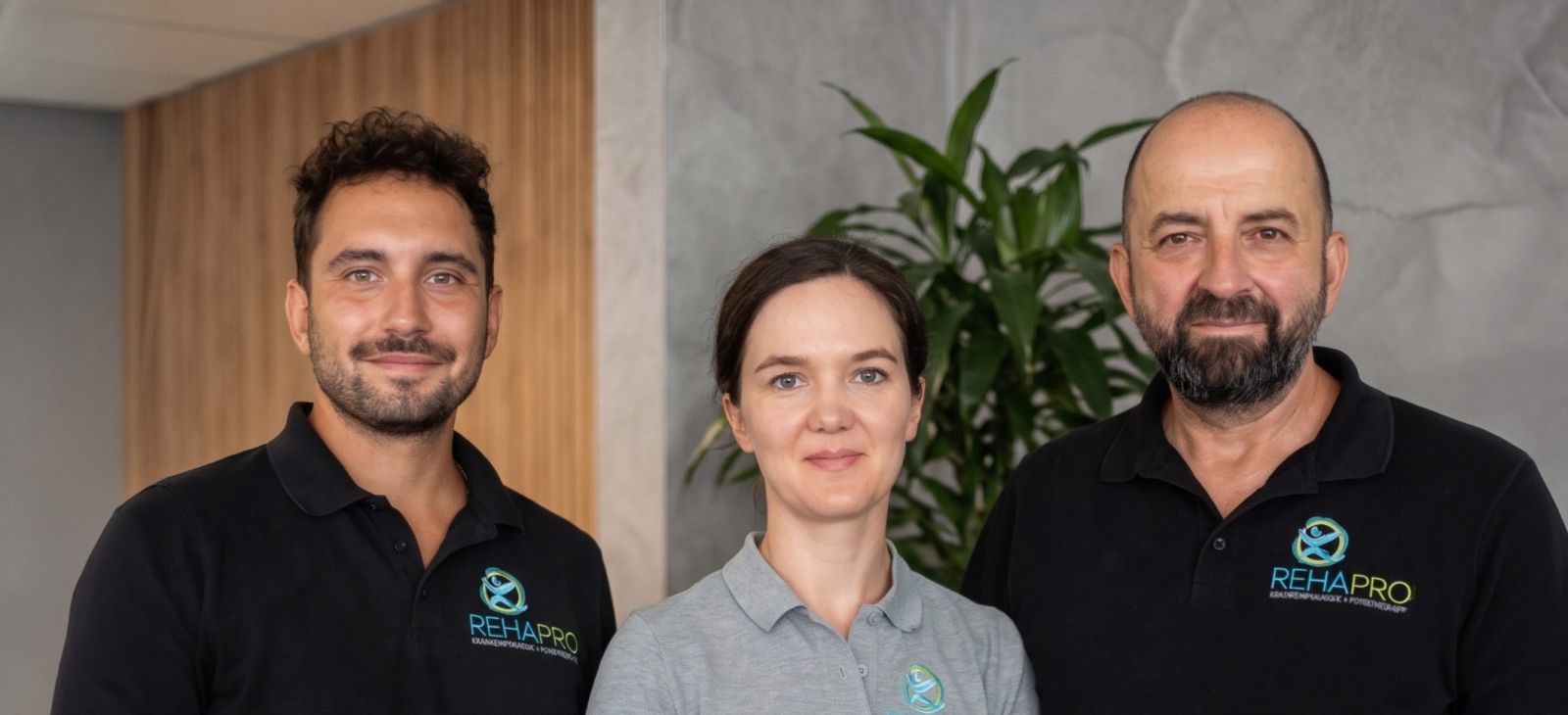Team der Physiotherapiepraxis RehaPro in Neu-Ulm